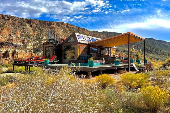 Zions Tiny Oasis