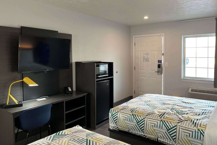 Motel 6 Lafayette IN