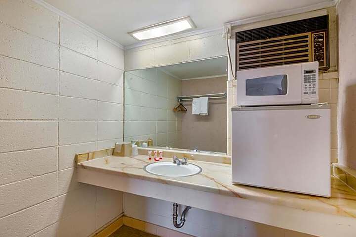 OYO Hotel Mauldin SC South Main Street