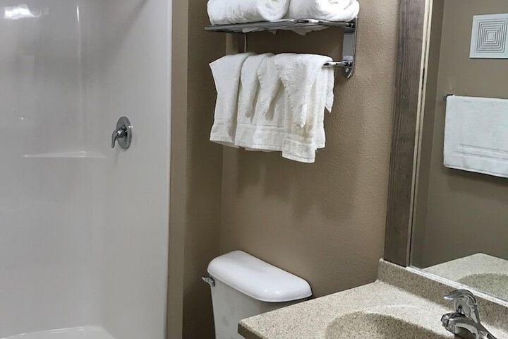 Woodside Dells Hotel & Suites