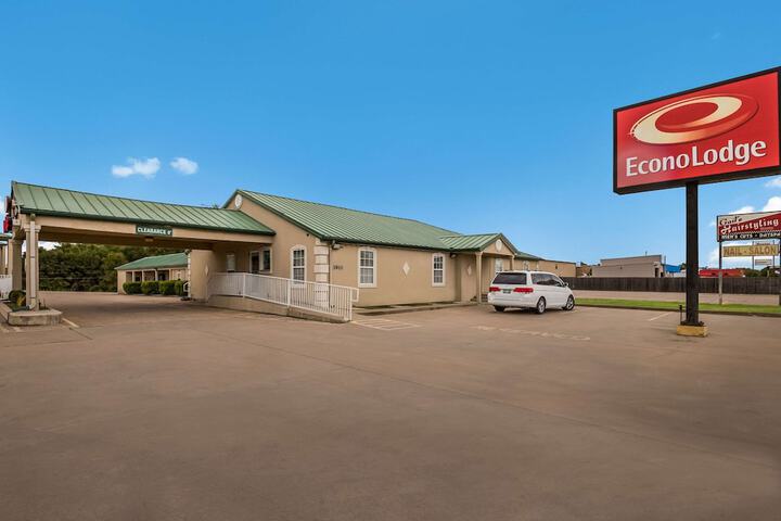 Hotel 1 of 31
