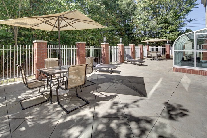 Terrace/Patio 45 of 46