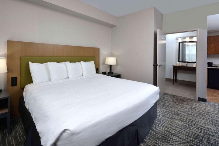 Country Inn & Suites by Radisson Asheville West near Biltmore