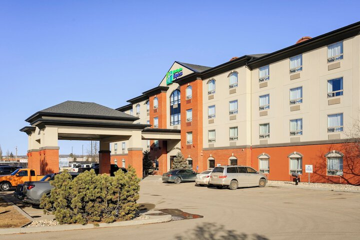Hotel 9 of 65
