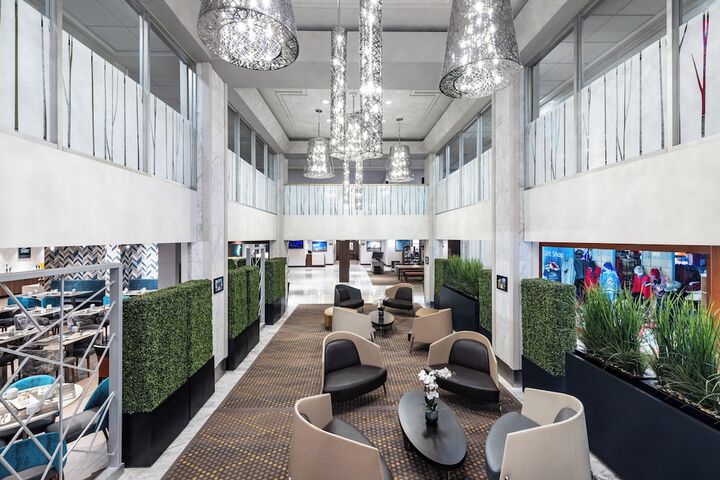 Holiday Inn Toronto Downtown Centre by IHG