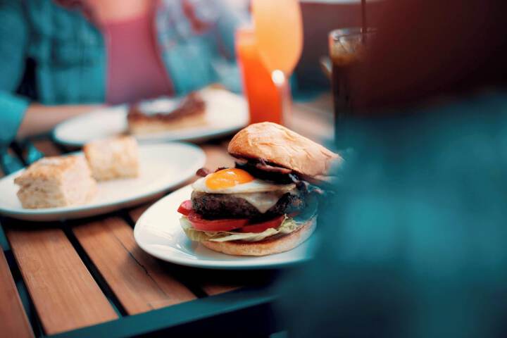 Dining 42 of 86