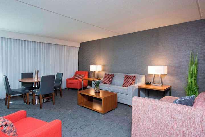 Room 22 of 60