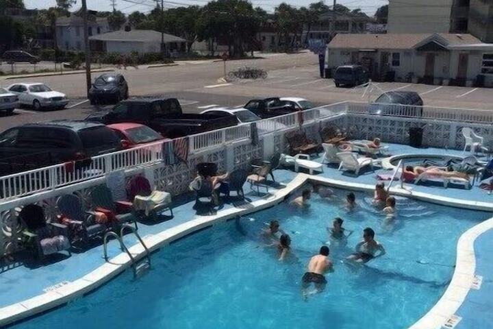 Pool 3 of 17