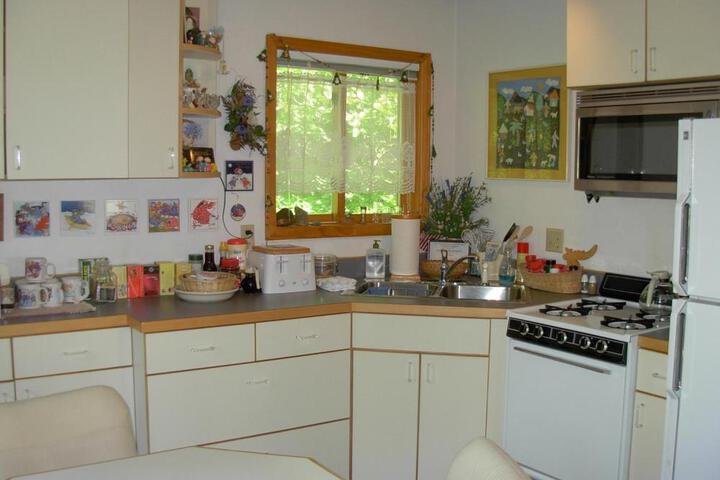 Alaska Chalet Bed & Breakfast