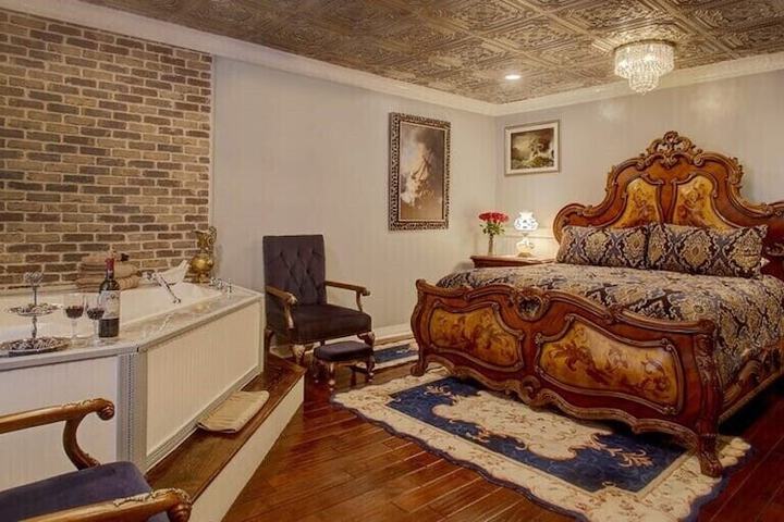Room 22 of 162