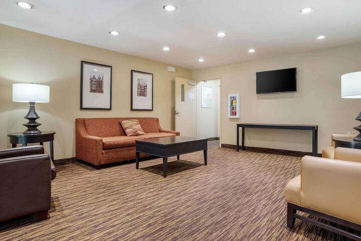 Hotel Interior 8 of 26