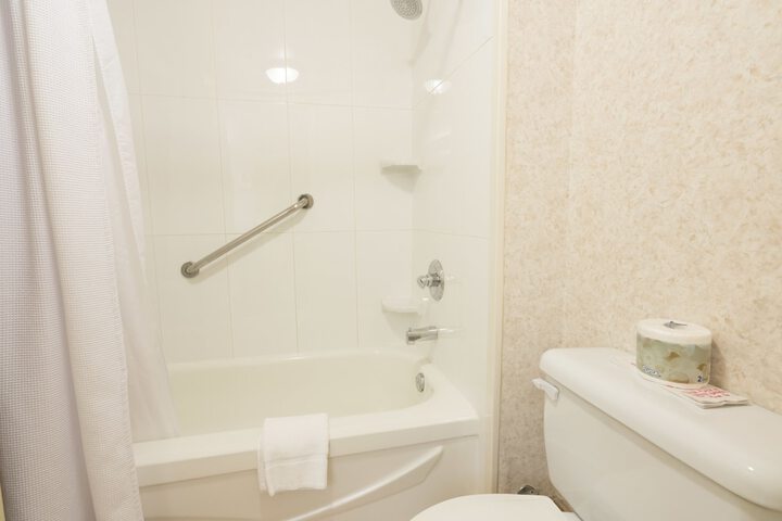 Royal Scot Hotel & Suites Trademark Collection by Wyndham