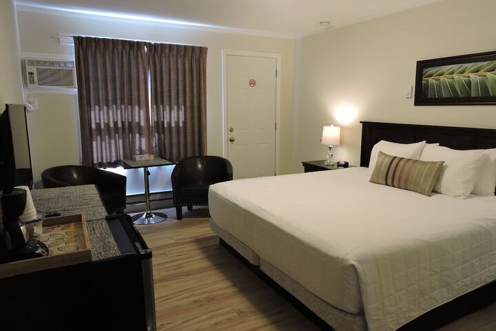 Room 63 of 71