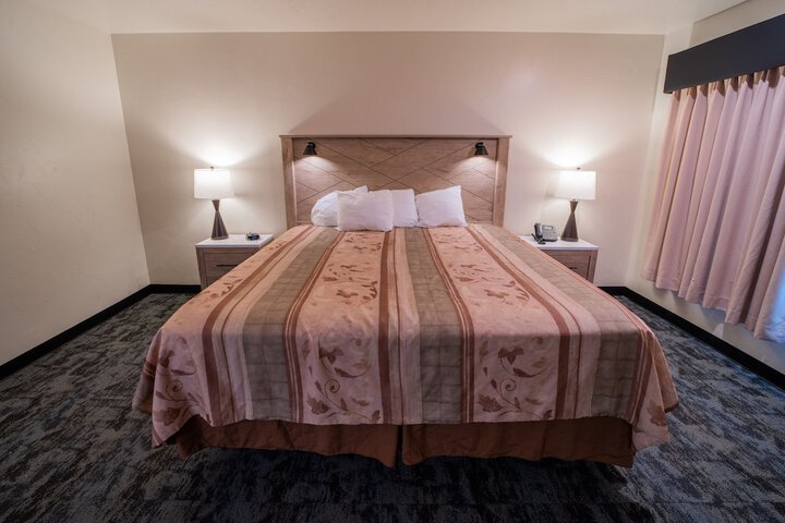 Room 9 of 30