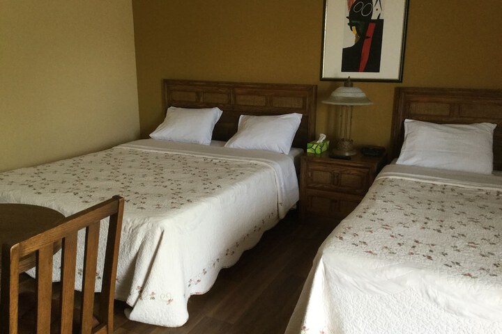 Room 28 of 45