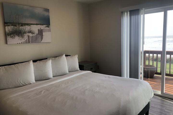 Room 40 of 76