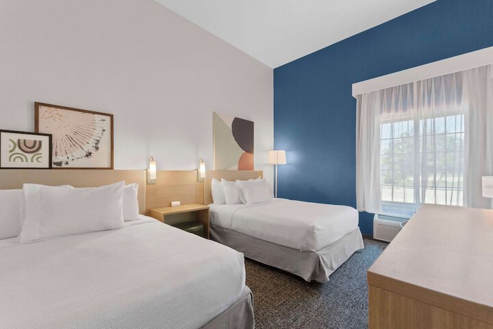 Room 10 of 31