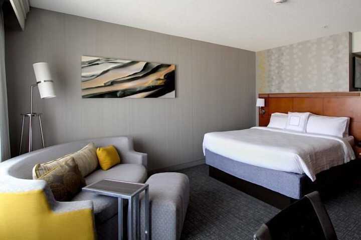 Courtyard by Marriott Salina