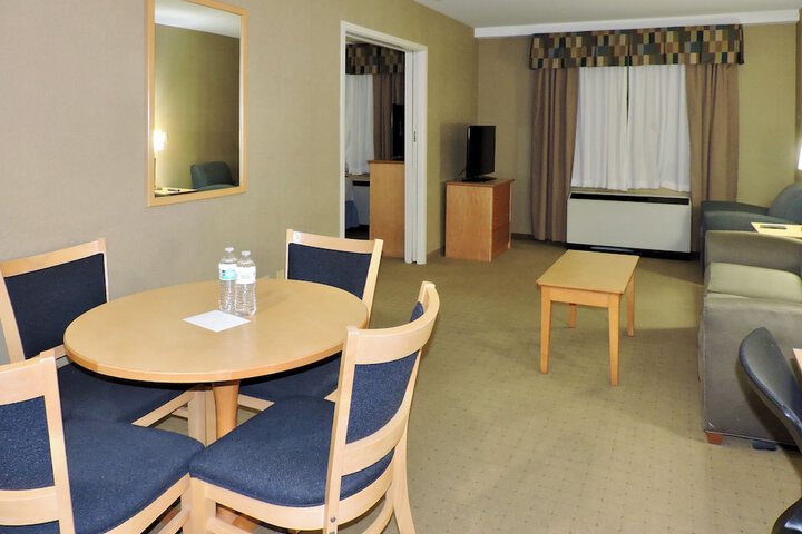 Room 21 of 30