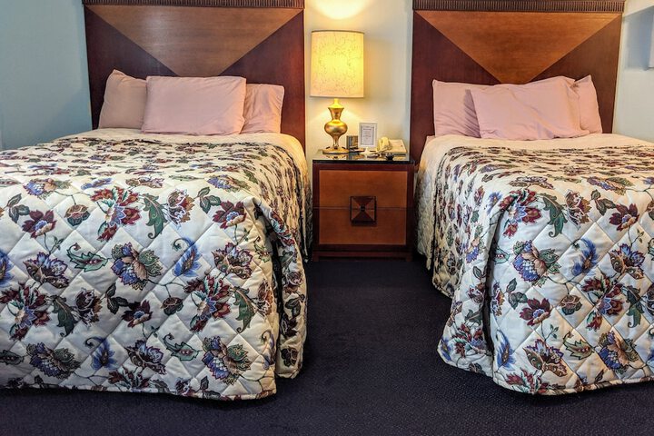 Room 15 of 26