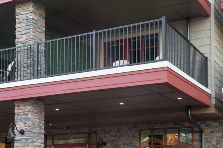 Hotel 4 of 120