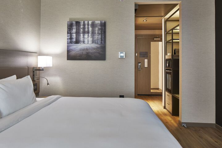 Room 20 of 39