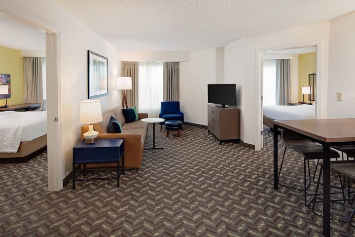 Room 16 of 29