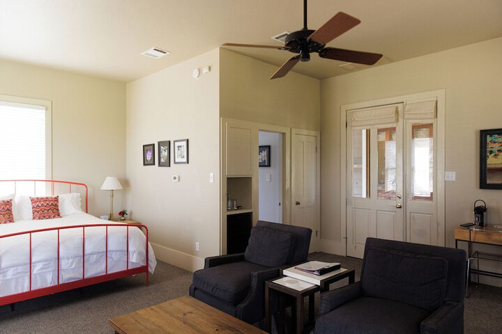 Room 308 of 353