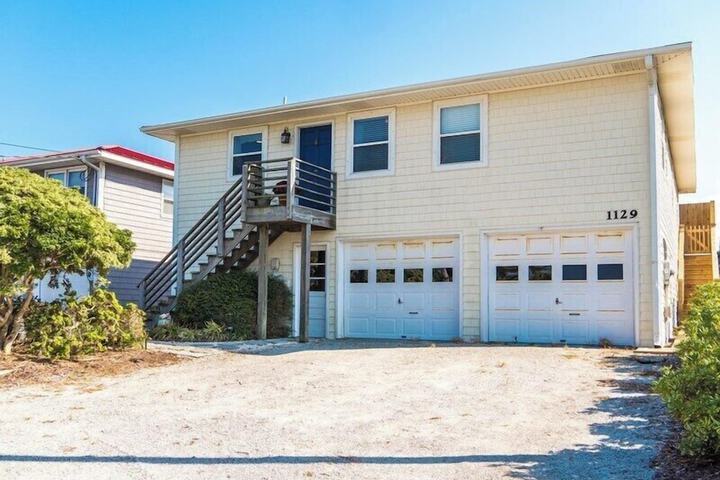 Tournesol by Topsail Realty