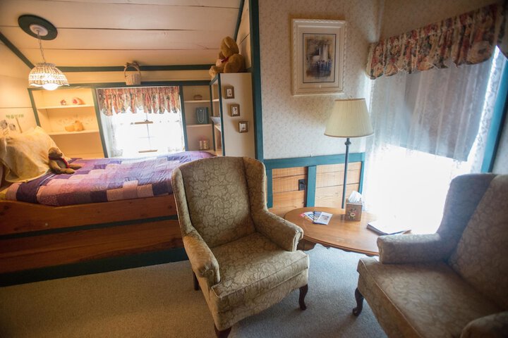 Room 23 of 60