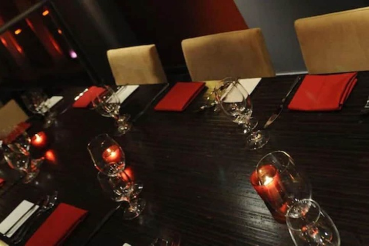 Dining 37 of 47