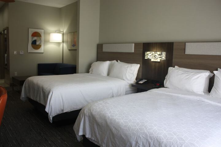 Holiday Inn Express Hotel & Suites Shamrock North by IHG