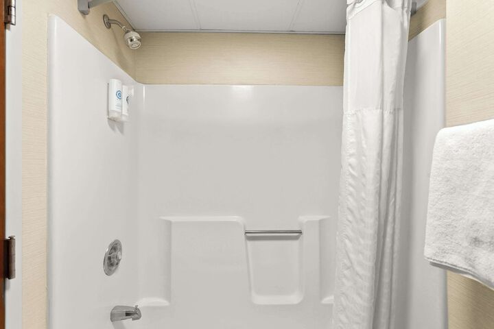 Comfort Inn White River Junction