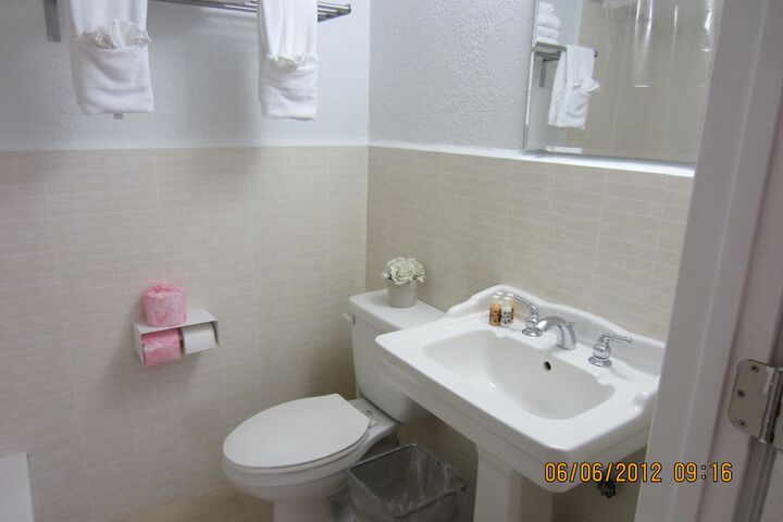Room 18 of 51