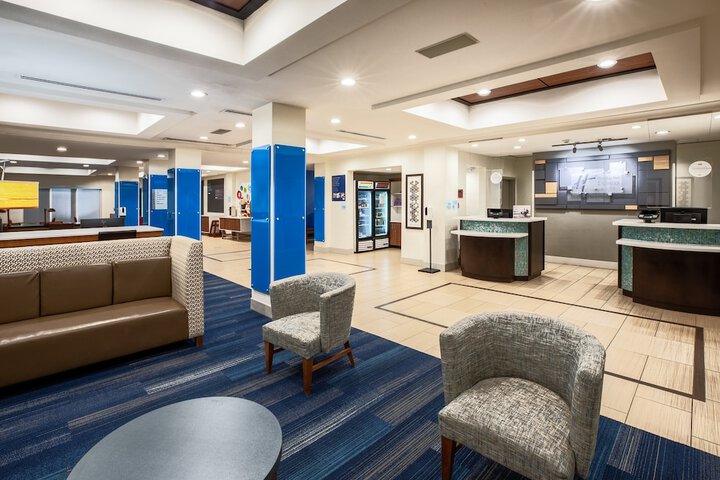 Hotel 6 of 50