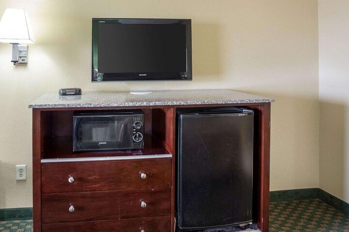 Room 19 of 29