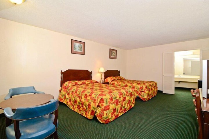 Motel 6 Sandersville GA