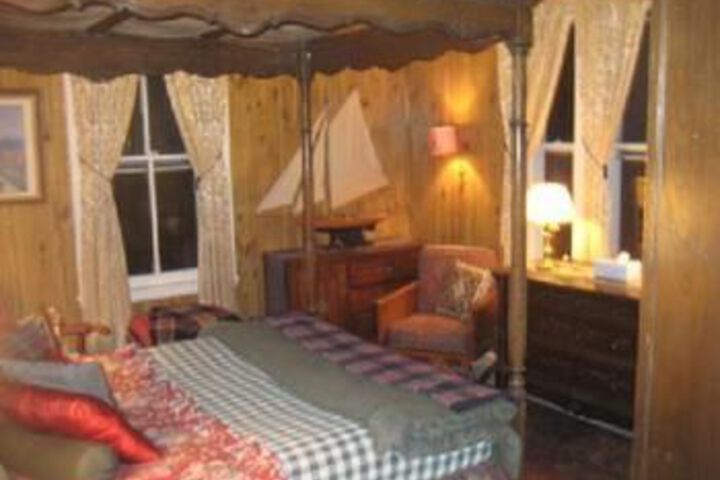 The Inn at Hill Crest Manor