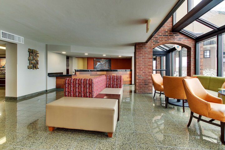Hotel Interior 11 of 49