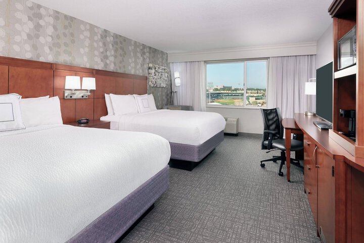 Courtyard Fort Wayne Downtown Grand Wayne Convention Center