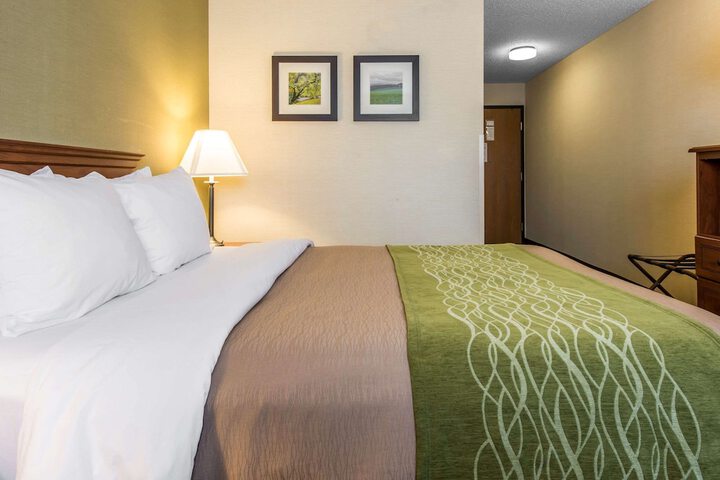 Comfort Inn Weirton - Steubenville