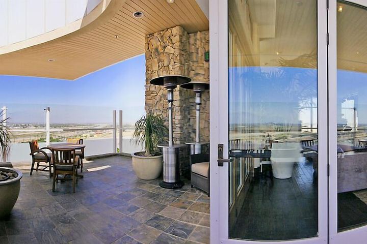 Terrace/Patio 36 of 43
