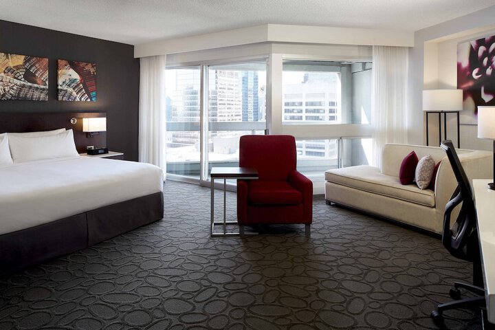 Room 26 of 73