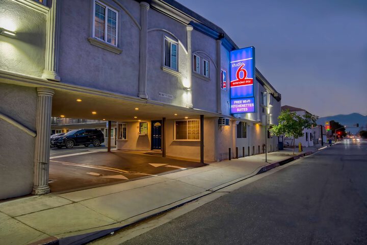 Hotel 2 of 23