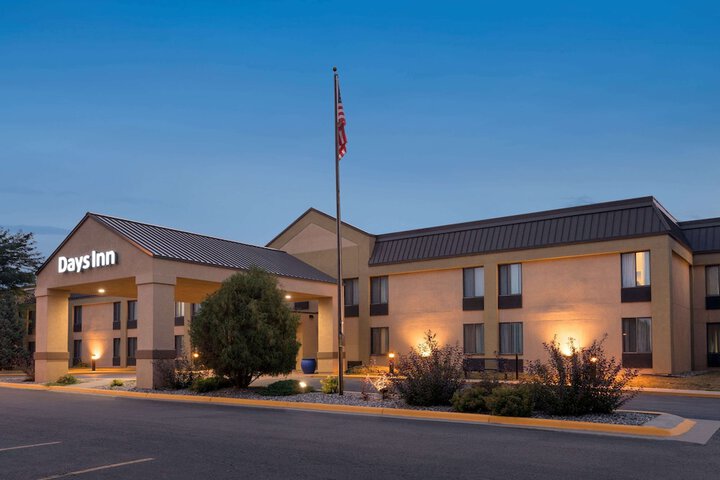 Hotel 2 of 25