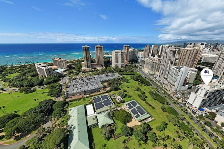 DoubleTree by Hilton Hotel Alana - Waikiki Beach