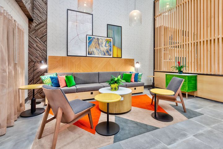Hotel 8 of 47