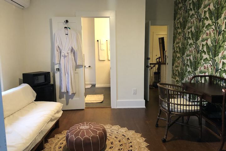 Room 15 of 53
