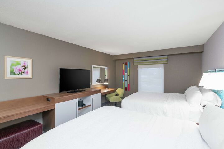 Room 10 of 31