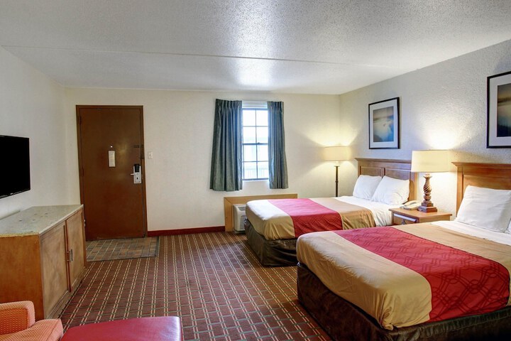 Room 19 of 31